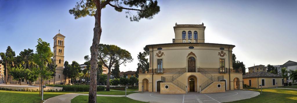 Hotel Mare Blu -- Boutique Pineto Exterior foto